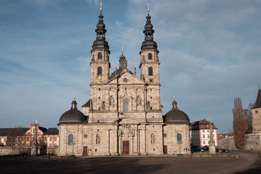 Fulda: Private Guided Walking Tour - The Residence and Its Former Court World