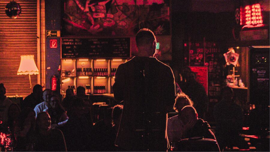 GET UP Comedy in Hamburg - Life is too short not to laugh! - What GET UP Comedy Is Really Like