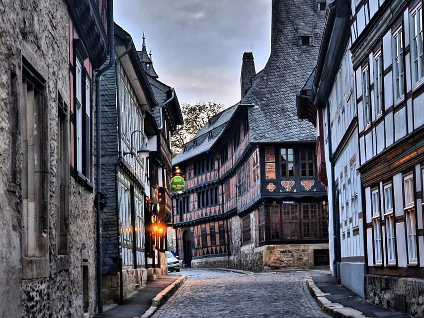 Goslar: On the road with the night watchman's wife - Meeting the night watchman’s wife at Marktplatz