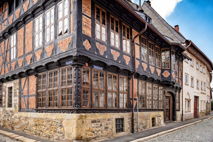 Goslar: Tausend Schritte durch die Altstadt - Fachwerk Streets With Imperial Scale