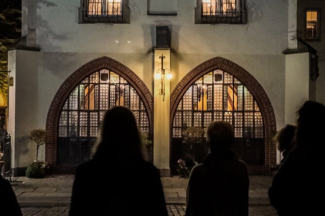 Gruseltour Berlin Haunted Ghost Walk 90-minute at Berlin Mitte city center - Why the interactive format matters