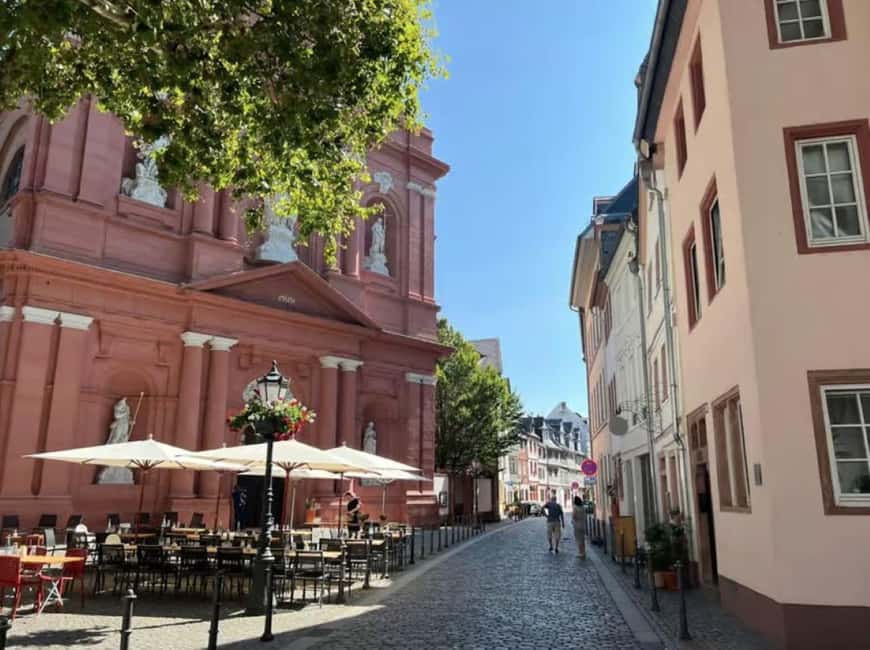 Guided tour in Mainz on the Rhine in german and english - Through Altstadt and the small lanes