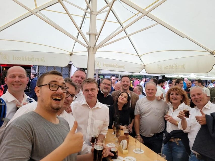 (H)Alt! 4 Bier! Brauhaus! Führung! - Starting at Heinrich-Heine-Allee and entering the Old Town