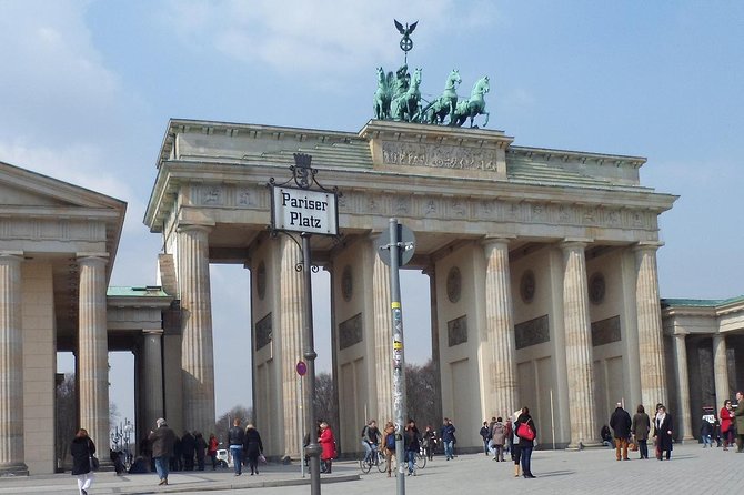 Half-Day Guided Bike Tour of Central Berlin's Highlights - Why a bike is a smart way to see central Berlin