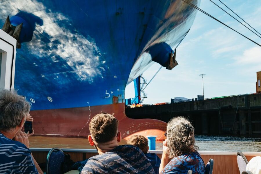 Hamburg: 1.5-Hour Harbor and Speicherstadt Day Cruise - Is $40 a fair price for 90 minutes?