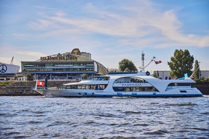 Hamburg: 2-Hour Harbor Cruise - Key points to know before boarding