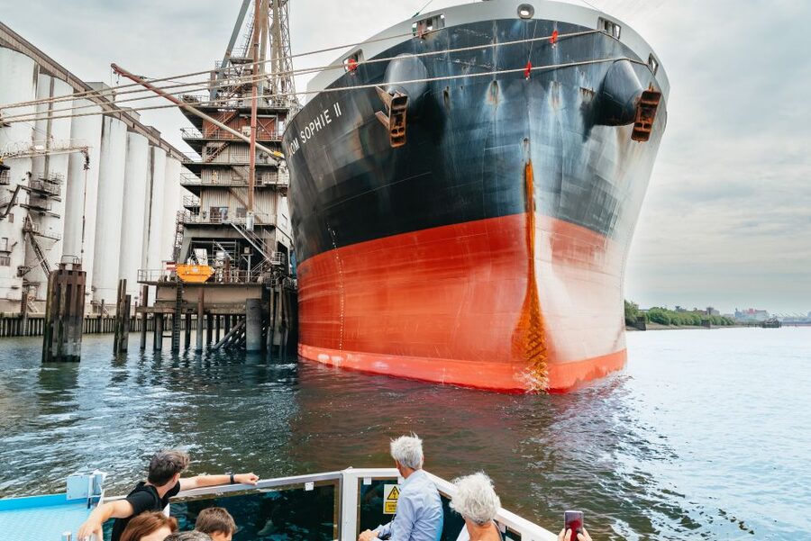 Hamburg: 2-Hour XXL Port of Hamburg Cruise Tour - Why Hamburg’s harbor deserves two hours