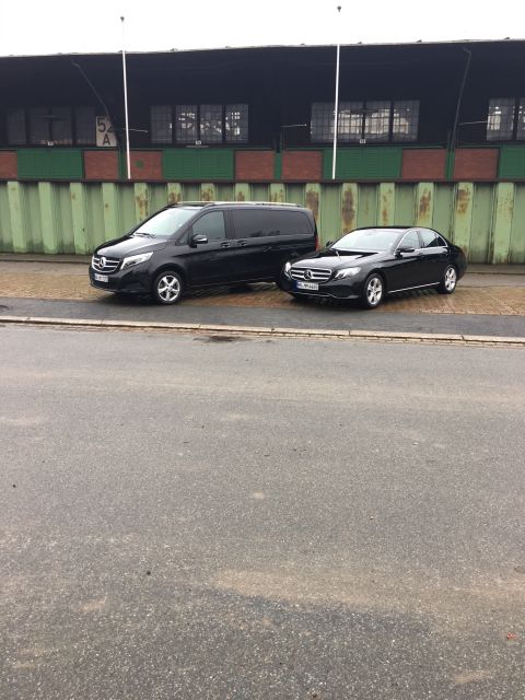 Hamburg: 3-Hour Limousine Tour with Driver-Guide - The harbor: Hamburg’s working waterfront