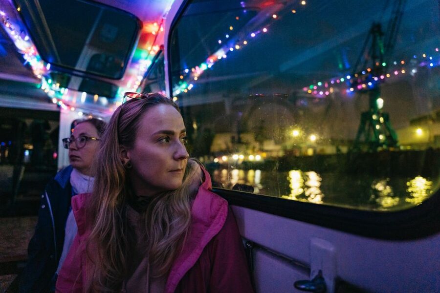 Hamburg: 90-Minute Evening Lights Harbor Cruise - Special Event Departures