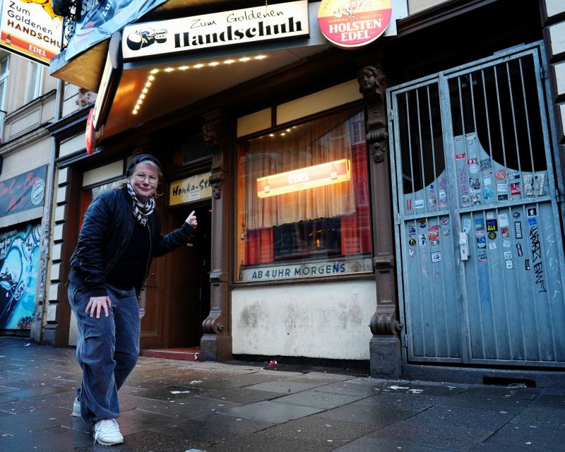 Hamburg: Crimes of St. Pauli Guided Walking Tour - Following Mucki Pinzner and the crime stories of St. Pauli