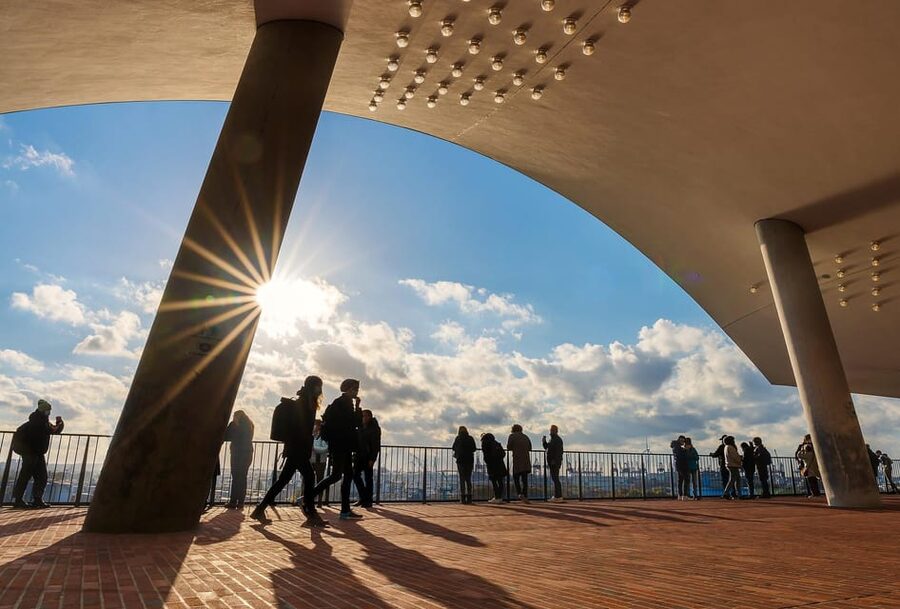 Hamburg: Elbphilharmonie Highlights and Plaza Guided Tour - Key points to know before booking