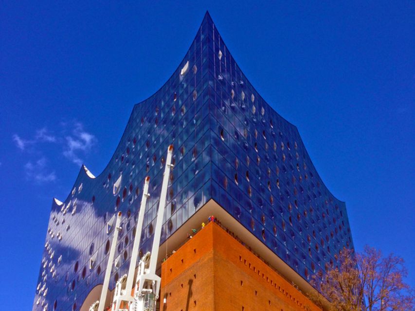 Hamburg: Elbphilharmonie Plaza, Highlights & Surroundings - The guides make the short format work