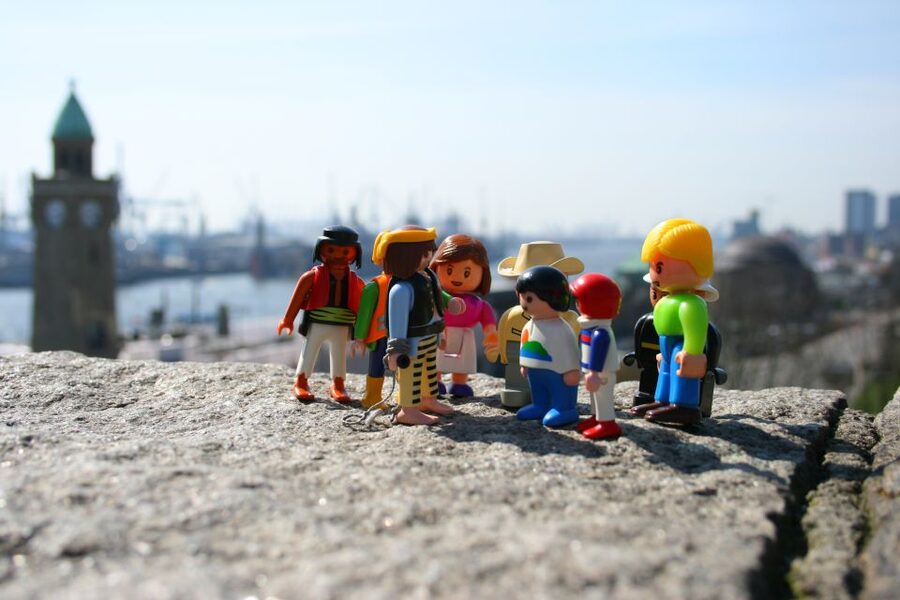 Hamburg: Guided Port Walk for Families - Starting in Deichstraße, Where Hamburg’s Old Port Comes Ashore