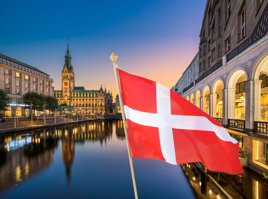 Hamburg: Guided Walking Tour in Danish - Starting beside the Alster at Jungfernstieg
