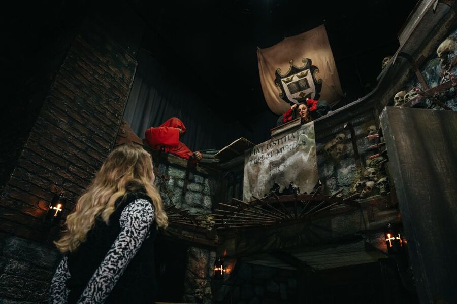 Hamburg: Hamburg Dungeon Admission Ticket - Key points to know before you book