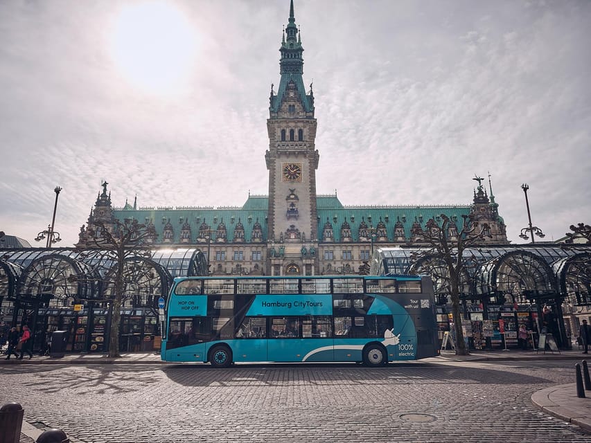 Hamburg: Hop-On Hop-Off Bus City Tour - Line F - Starting at Kirchenallee and Hamburg Central Station