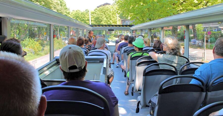 Hamburg: Hop-On Hop-Off Bus Tour Family Ticket - HafenCity and the Marco Polo Terraces