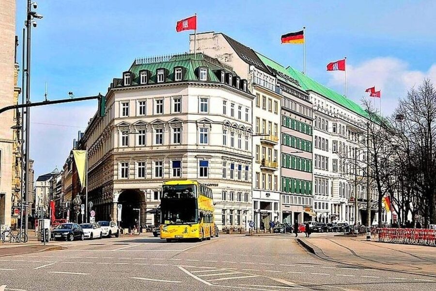 Hamburg: Hop-On Hop-Off Bus Tour Yellow Double Decker - The Outer Alster and Hamburg’s Wider Shape