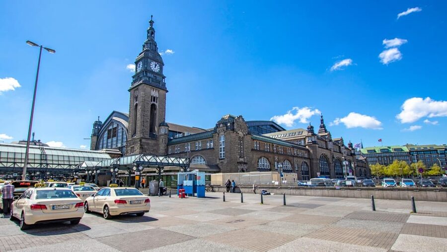 Hamburg: In the footsteps of the Beatles with a Local - Is $152 a fair price?