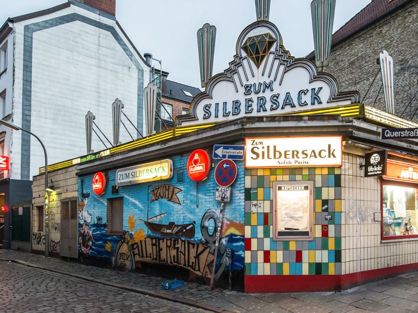 Hamburg: Insider Tour of the Reeperbahn & St. Pauli - Drag culture and St. Pauli’s LGBTQ+ story