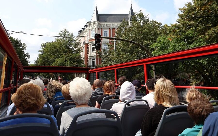 Hamburg: Line C Sightseeing Hop-On Hop-Off Bus Tour - Key points to know before you board