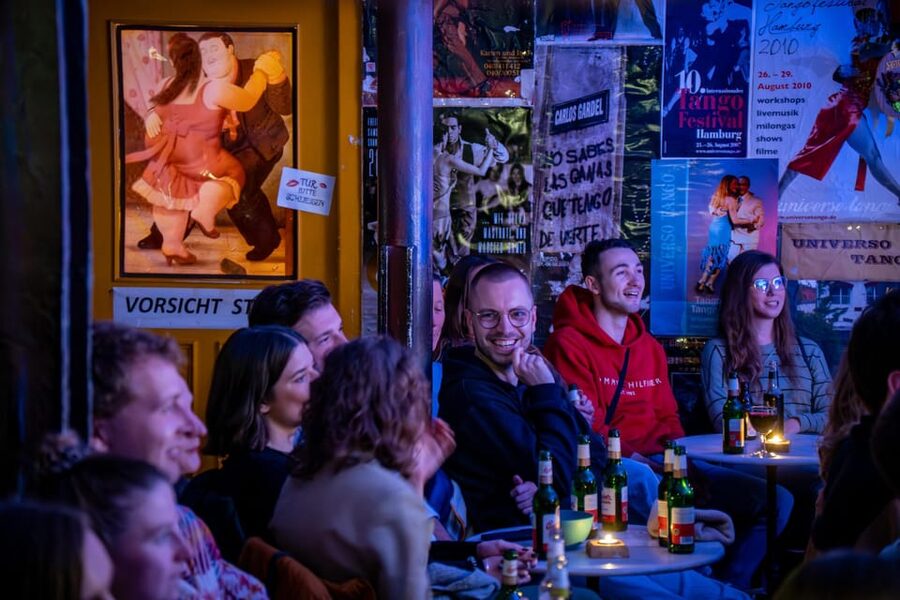 Hamburg: Moin Comedy Club Stand Up Comedy Live Show Ticket - Is $40 a Fair Price?