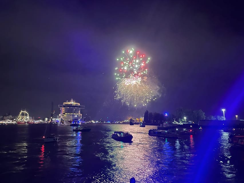 Hamburg: New Years Eve Harbour Cruise - A historical barge on the Hamburg harbor