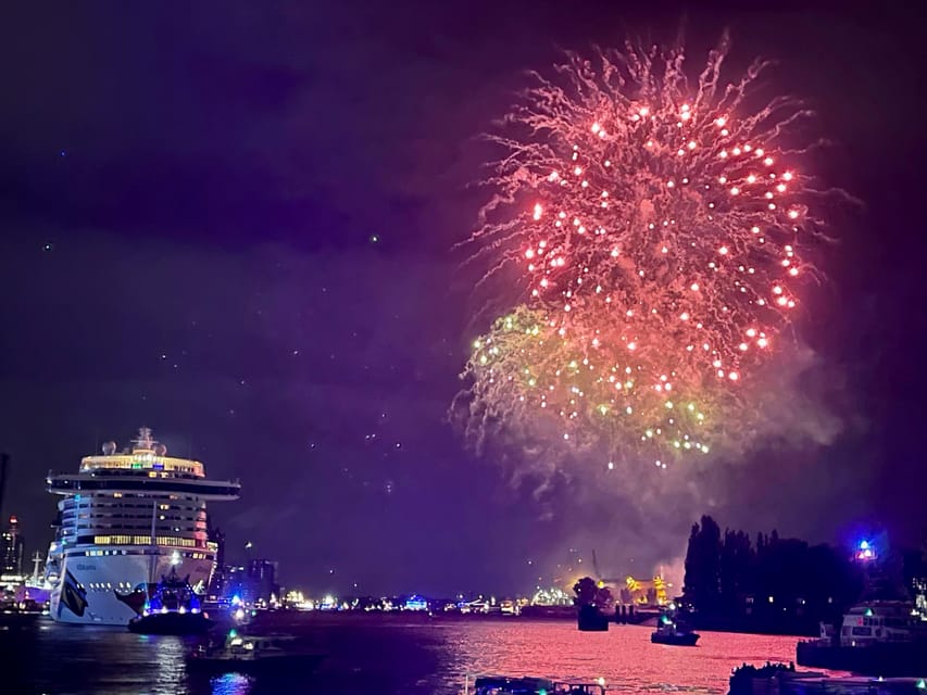 Hamburg: New Years Eve Harbour Cruise - Who will enjoy this two-hour harbor ride