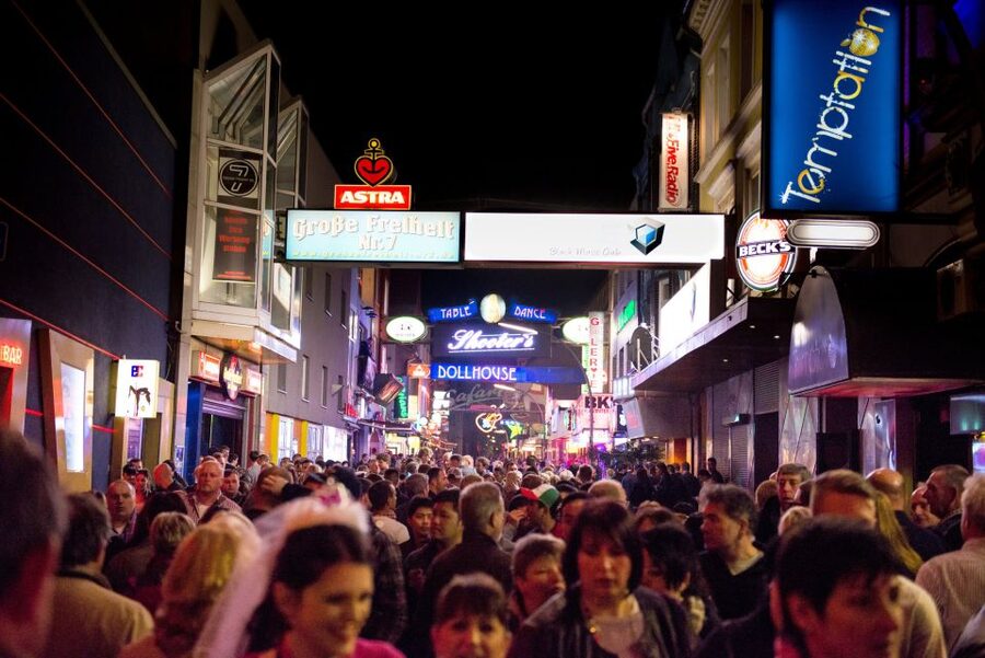 Hamburg: Private Tour Red Light District Walking Tour - Why St. Pauli makes a good walking tour
