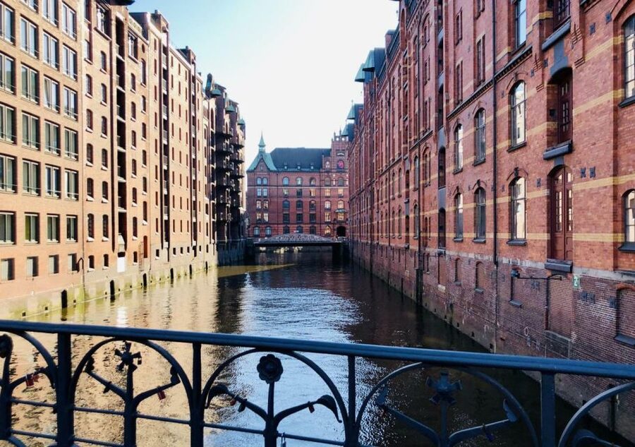 Hamburg: Private Tour UNESCO Speicherstadt and HafenCity - Timing, Walking Conditions, and Who Should Book