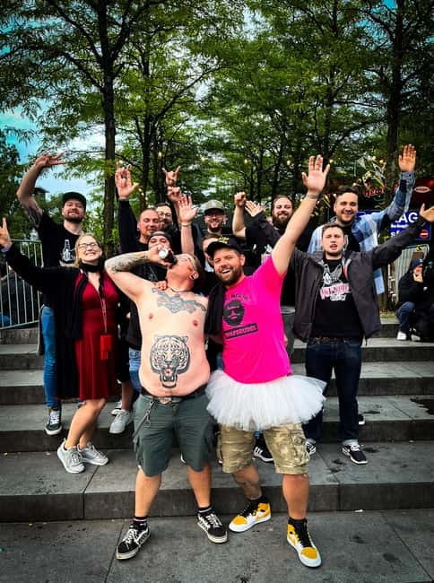Hamburg: Pubcrawl & Nightlife Tour auf St.Pauli - What you will not get