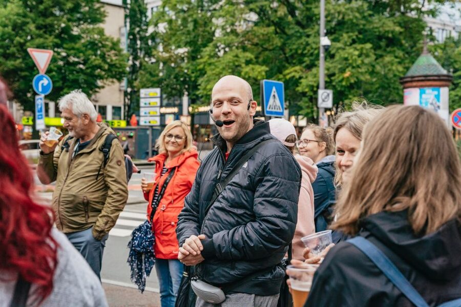 Hamburg: Reeperbahn Lust & Laster Tour for Adults Only - What the $500 group price really means