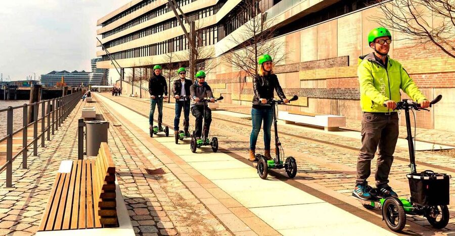 Hamburg: Sightseeing Tour with 'Scuddy' - Starting in Deichstraße, Hamburg’s old canal quarter