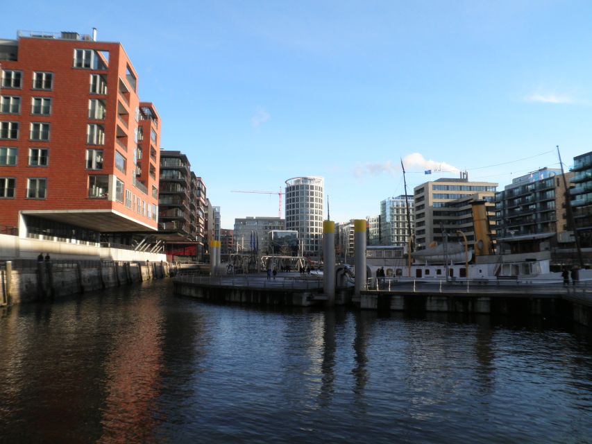 Hamburg: Speicherstadt & HafenCity 2-Hour Walking Tour - Key details before you book