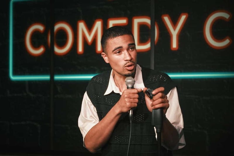 Hamburg: St. Pauli Comedy Club - The Room: Close Seats and Direct Comedy