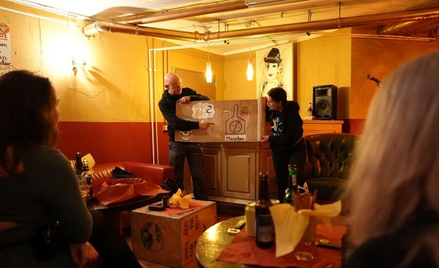 Hamburg: St. Pauli District and Beer Tour - Starting at the St. Pauli Office
