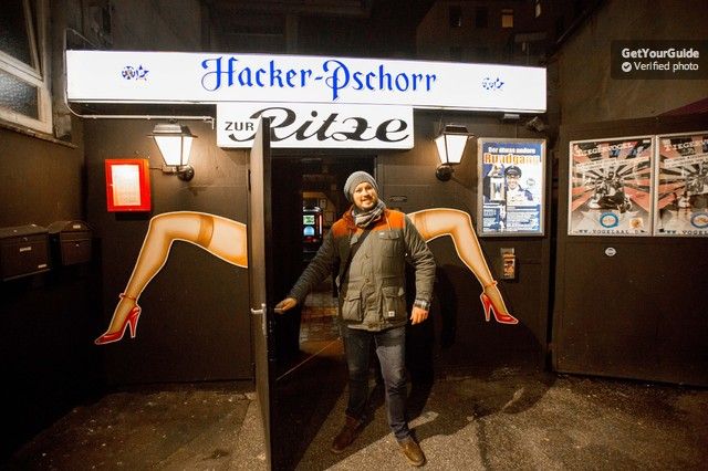 Hamburg: St. Pauli Red Light District Tour - Hans-Albers-Platz brings the party atmosphere