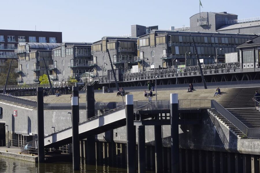 Hamburg: Tour from St. Michael's to the Elbphilharmonie - HafenCity and the route toward the Elbphilharmonie