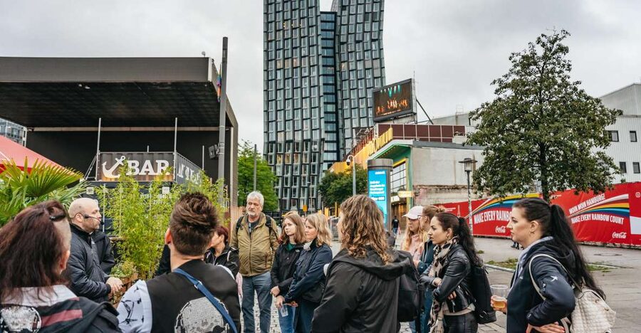 Hamburgs Highlights: Harbor Cruise & Reeperbahn Walking Tour - Why this pairing works in Hamburg