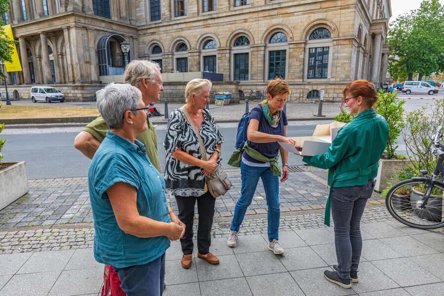 Hannover: Culinary Walking Tour Old Town - Key points at a glance