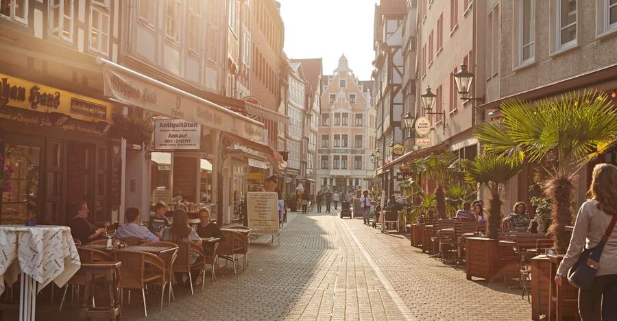 Hannover: Guided Old Town Walking Tour - Why this two-hour walk works well in Hannover