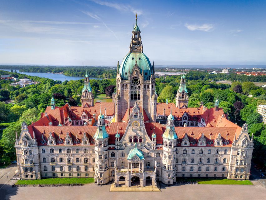 Hannover: New Town Hall exclusive Guided Walking Tour - Key points to know before you book