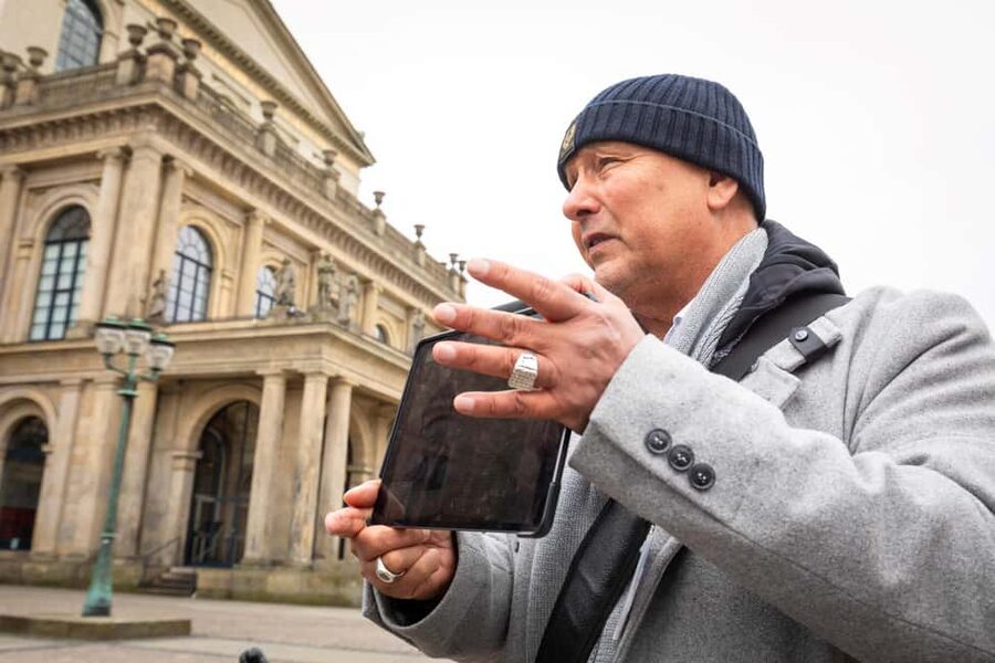 Hanover: Crime Walking Tour - Hanebuth-Gang and the legend of the camp