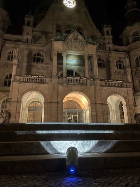 Hanover: Flashlight Guided Walking Tour at Night - Why a flashlight tour works in Hanover