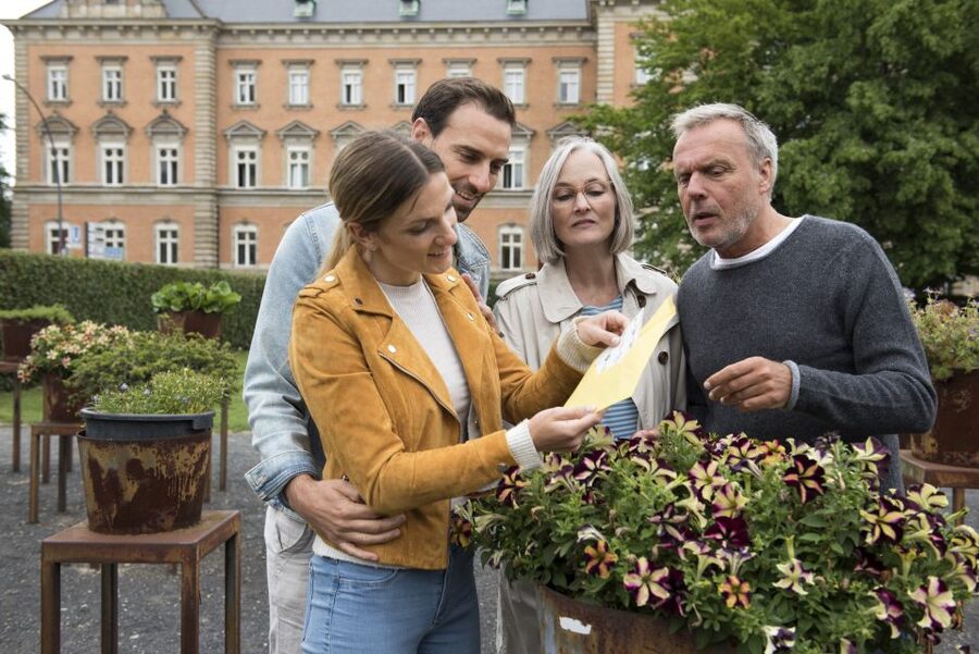 Hanover: Linden-Limmer Krimi-Rätsel-Tour - Key things to know before you book