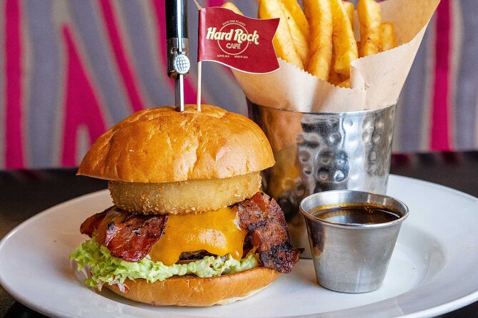 Hard Rock Cafe Berlin With Set Lunch or Dinner - Key Points At A Glance