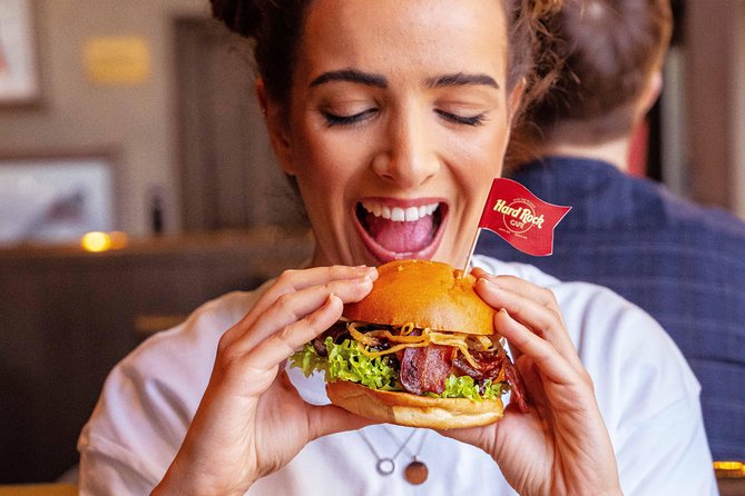 Hard Rock Cafe Berlin With Set Lunch or Dinner - Arriving on Kurfürstendamm