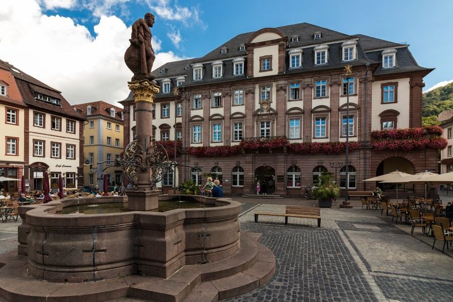 Heidelberg: Old Town Tour Including Castle Visit - Key points to know before booking