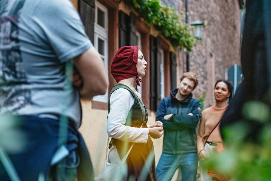 Heidelberg: Scary Tour with Hangman’s Daughter - Walking through Heidelberg’s romantic old town
