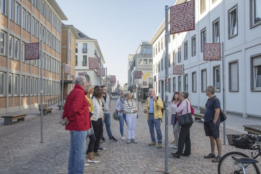 Karlsruhe: Guided City History & Culture Walking Tour - Meeting at the Market Square